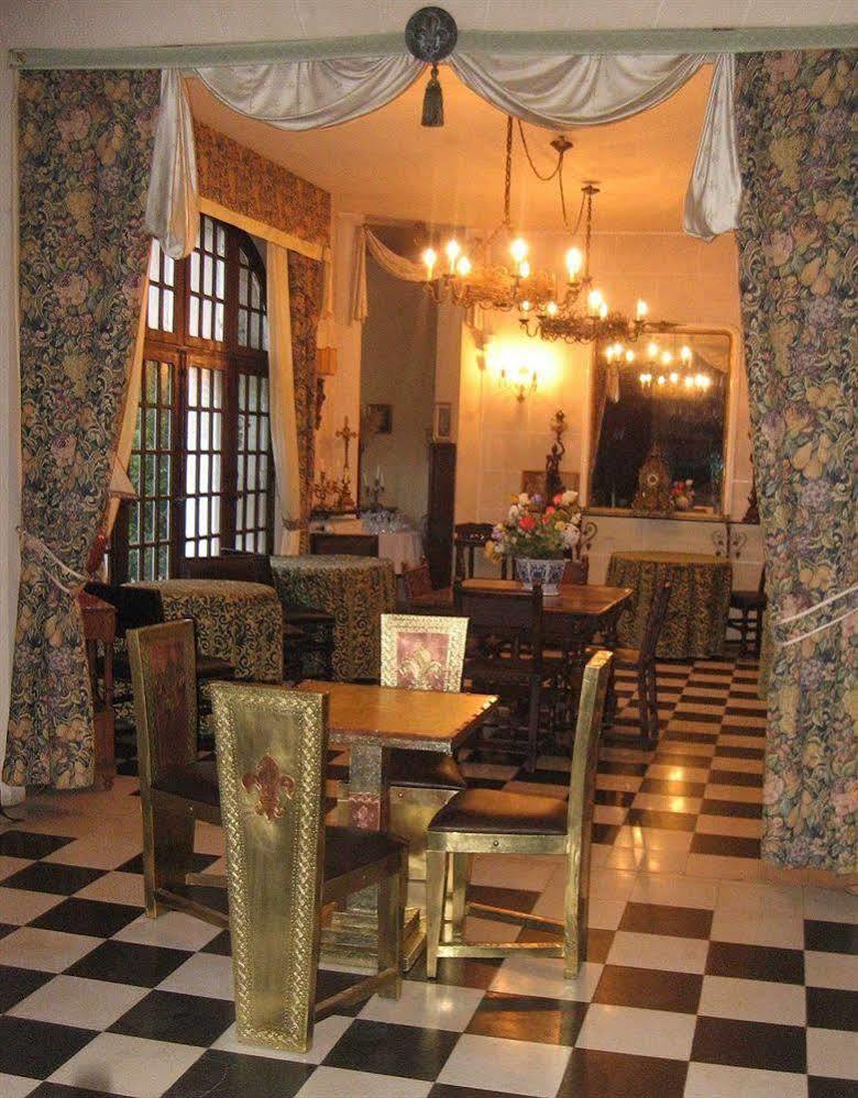 Chateau De Montbrun Ξενοδοχείο Saint-Michel-Chef-Chef Εξωτερικό φωτογραφία